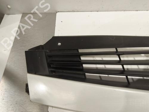 Used Grille Grille RENAULT MASTER II Platform/Chassis (ED/HD/UD) 2.5 dCi 120 (ED0M, ED0U, ED0W, ED4M, ED8M, ED8W, HD0M,... (115 hp) 35924482 35924482