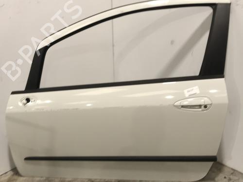 Used Left front door FIAT GRANDE PUNTO (199_) 1.3 D Multijet (75 hp) 26594270