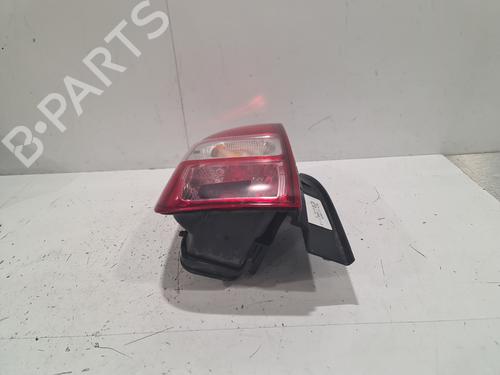 left-taillight-dacia-duster-hs_-2010-2011-2012-2013-2014-2015-2016-2017-2018-36413965 main image