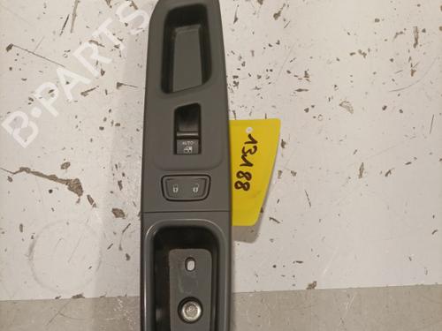 Used Right front window switch Right front window switch JEEP RENEGADE SUV (BU, B1, BV) 1.6 CRD (120 hp) 22589359 22589359