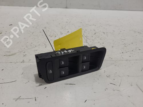 Pulsantiera anteriore sinistra Pulsantiera anteriore sinistra VW GOLF VII (5G1, BQ1, BE1, BE2) [2012-2021] 36875611 36875611