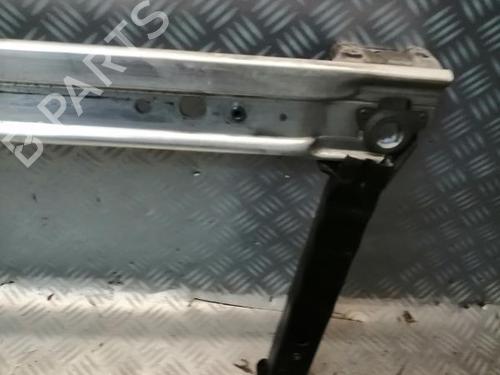 Crossmember RENAULT MEGANE III Hatchback (BZ0/1_, B3_) 1.5 dCi (BZ1G, BZ1W, BZ0R) | BP22584095C162 