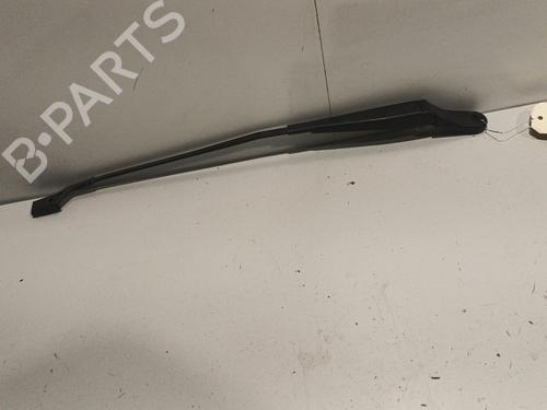 Used Front windshield wiper arm Front windshield wiper arm 22575038 22575038