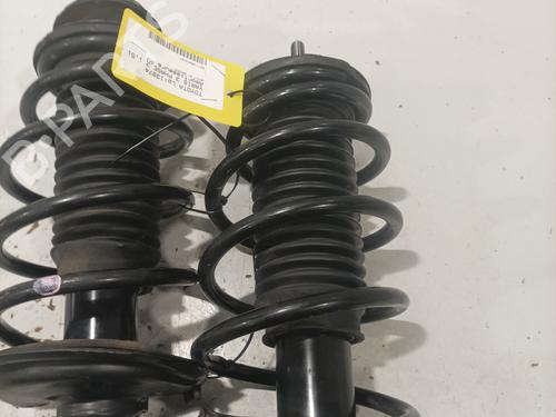 Left front shock absorber TOYOTA YARIS (_P13_) 1.5 Hybrid (NHP130_, NHP130) | BP23781669M16 