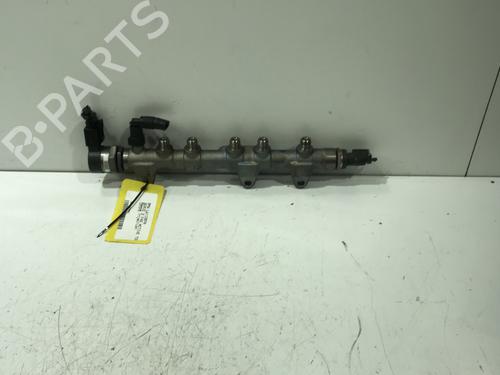 Used Injection rail Injection rail BMW 2 Gran Tourer (F46) 218 d (150 hp) 28429179 28429179