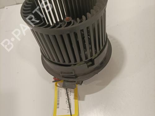 Heater blower motor CITROËN C3 III (SX) 1.2 VTi 82 | BP24614127M62 - Image 4