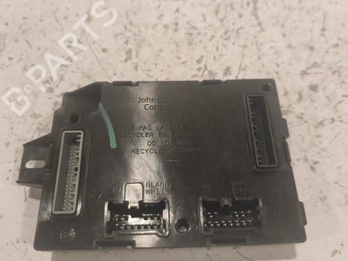 electronic-module-renault-trafic-iii-van-fg_-2014-39255053 main image