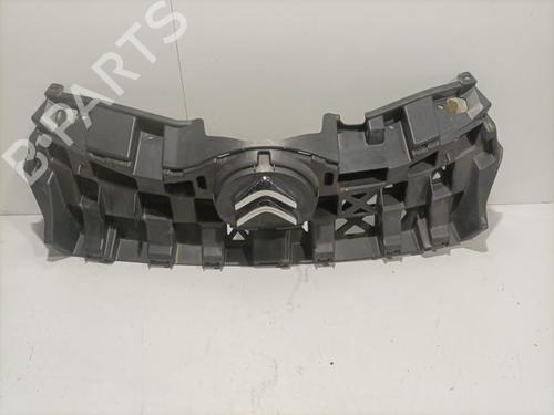 Used Front bumper bracket Front bumper bracket CITROËN C1 (PM_, PN_) 1.0 (68 hp) 22569833 22569833