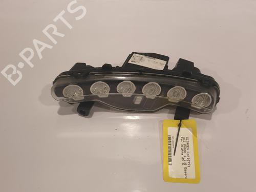 Used Left daytime light Left daytime light 37500338 37500338