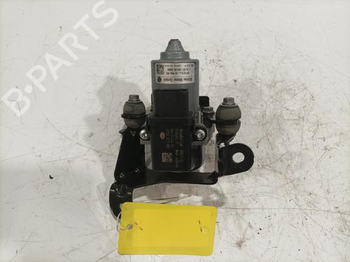 Used Vacuum pump SEAT IBIZA V (KJ1, KJG) 1.0 TSI (95 hp) 31811648