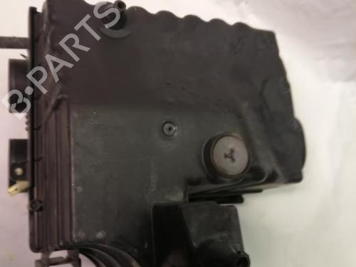 Used Air filter box LAND ROVER RANGE ROVER SPORT I (L320) 3.0 D 4x4 (245 hp) 22571294