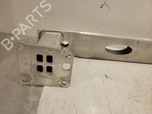 Used Rear bumper reinforcement Rear bumper reinforcement 39545921 39545921