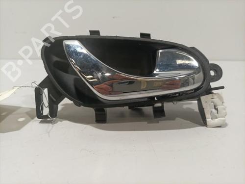 Used Front right interior door handle Front right interior door handle RENAULT KADJAR (HA_, HL_) 1.6 dCi 130 (HLA4) (130 hp) 22585696 22585696