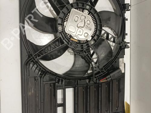 Used Radiator fan BMW 1 (F40) 118 d (150 hp) 29756750