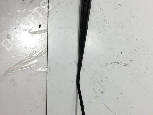 front-windshield-wiper-arm-renault-twingo-iii-bcm_-bca_-2014-24454557 main image