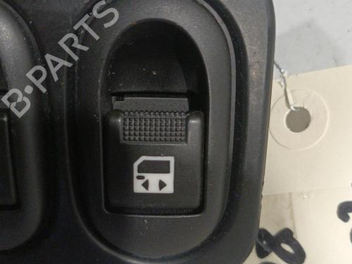 Used Switch PEUGEOT 1007 (KM_) 1.4 (75 hp) 22580443