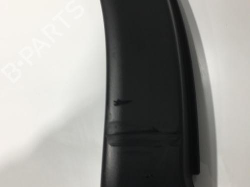 Used Rear right wheel arch trim Rear right wheel arch trim 22582894 22582894