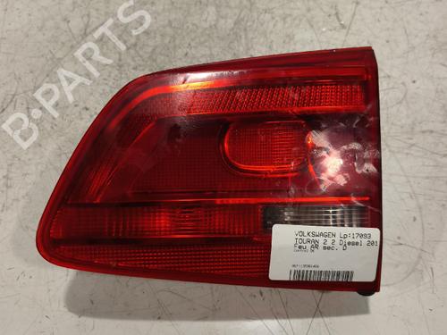 right-tailgate-light-vw-touran-1t3-2010-2011-2012-2013-2014-2015-2016-40436176 main image