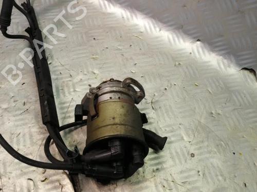 Used Ignition distributor VW POLO III (6N1) 60 1.4 (60 hp) 22581352