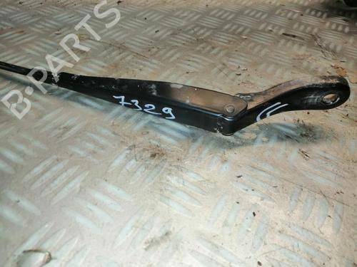Used Front windshield wiper arm PEUGEOT PARTNER Box Body/MPV 1.6 HDi / BlueHDi 75 (75 hp) 22590413