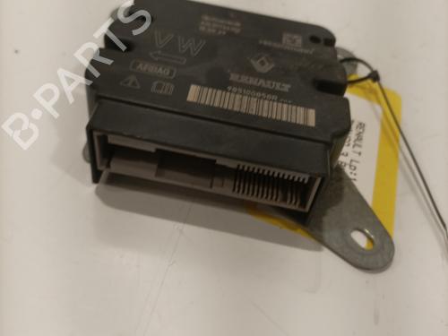 Kollisjonspute styreenhet RENAULT TWINGO III (BCM_, BCA_) 1.0 SCe 70 | BP24523295M53 