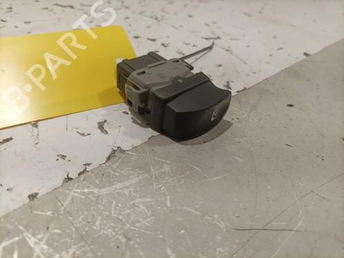 Used Right front window switch Right front window switch RENAULT TWINGO II (CN0_) 1.2 16V (CN0K, CN0V, CN0A) (76 hp) 22573148 22573148