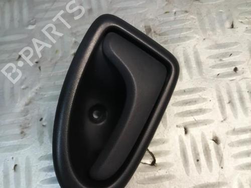 Used Front right interior door handle Front right interior door handle RENAULT TRAFIC II Van (FL) 1.9 dCi 100 (FL0C, FL0K, FL0B) (101 hp) 22583734 22583734