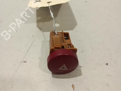 Used Warning switch CITROËN XSARA (N1) 2.0 HDi 90 (90 hp) 22580875