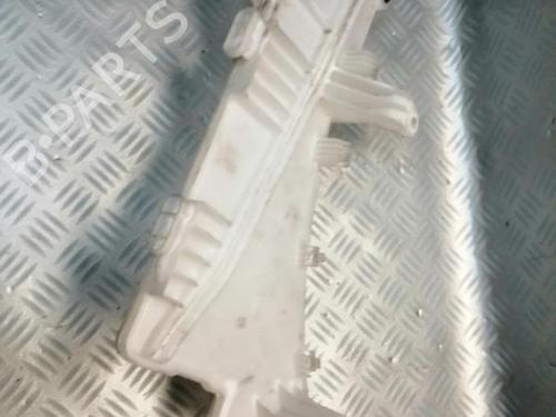 Windscreen washer tank PEUGEOT 3008 II SUV (MC_, MR_, MJ_, M4_) 1.5 BlueHDi 130 | BP22590648C113