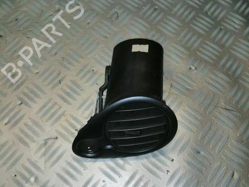Used Air vent RENAULT CLIO III (BR0/1, CR0/1) 1.5 dCi (BR0H, CR0H, CR1S, BR1S) (106 hp) 22590705