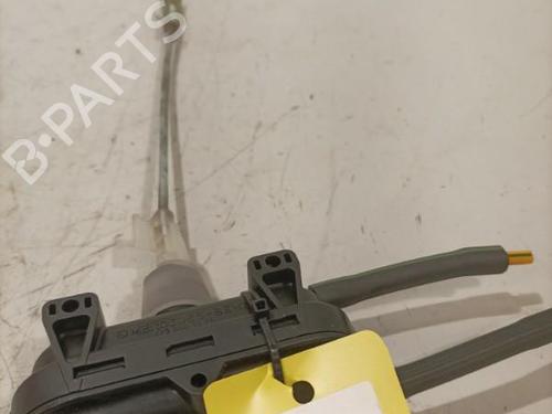 Fuel door actuator MERCEDES-BENZ 123 Coupe (C123) 280 CE | BP22569600E18 