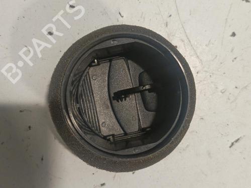 Used Air vent Air vent FORD FIESTA V (JH_, JD_) 1.3 (69 hp) 22588358 22588358