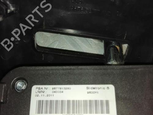 Gear lever PEUGEOT 3008 I MPV (0U_) 2.0 HDi Hybrid4 | BP22584593M90 