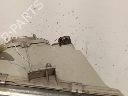 Used Right headlight Right headlight 22587932 22587932