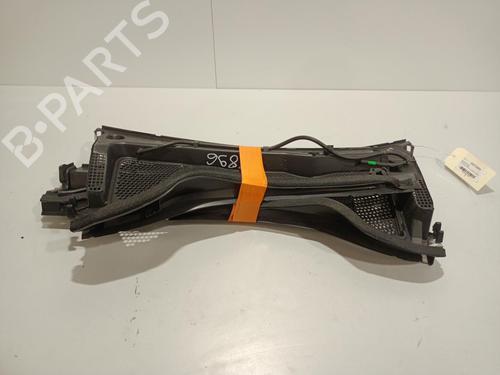 other-citroen-c4-cactus-16-bluehdi-100-9829414480-2014-22571265 main image