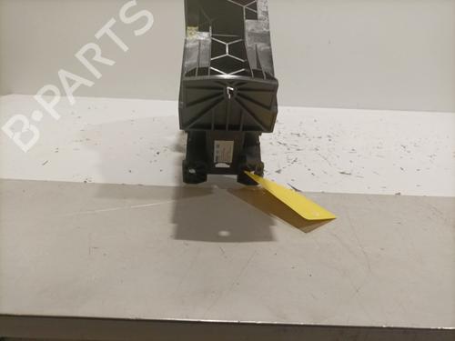 Used Armrest / Center console Armrest / Center console CITROËN DS3 (SA_) 1.6 THP 155 (156 hp) 22577746 22577746