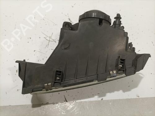 Used Right headlight Right headlight PEUGEOT 306 Hatchback (7A, 7C, N3, N5) 1.9 DT (90 hp) 22589364 22589364
