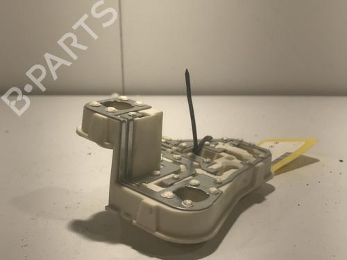 Used Lamp holder BMW 3 (E90) 316 d (116 hp) 25923367