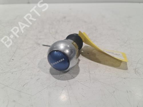 Gearknop RENAULT TWINGO II (CN0_) 1.2 Turbo (CN0C, CN0F) (100 hp) 32241402