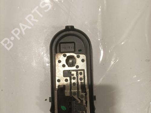 Lamp holder PEUGEOT 5008 (0U_, 0E_) 1.6 HDi | BP23781893L10 