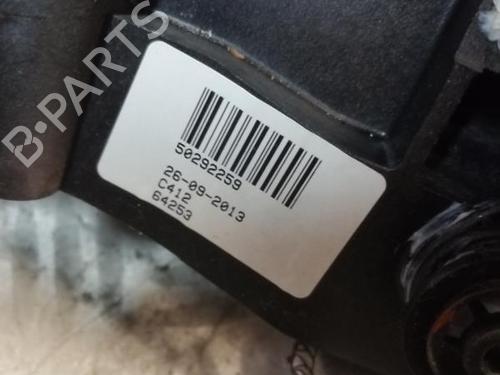 Used Gear lever Gear lever FIAT 500 (312_) 1.2 (312AXA1A) (69 hp) 22589895 22589895