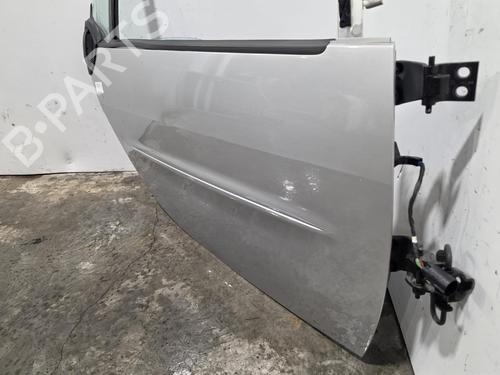Used Right front door Right front door SMART FORTWO Coupe (450) 0.7 (450.352, 450.332) (61 hp) 39892058 39892058