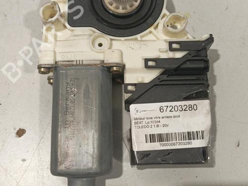 Used Right rear window motor Right rear window motor SEAT TOLEDO II (1M2) 1.8 20V (125 hp) 22588714 22588714