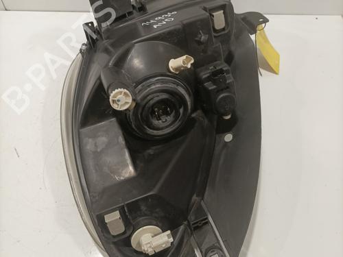 Right headlight CITROËN XSARA PICASSO (N68) 2.0 HDi | BP27324838C29 