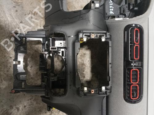 Used Dashboard Dashboard CITROËN C3 AIRCROSS II (2R_, 2C_) 1.2 PureTech 110 (2RHNZB, 2RHNZW, 2RHNPX, 2RHNPJ) (110 hp) 22579002 22579002