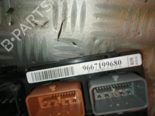 Used Fuse box Fuse box CITROËN C3 II (SC_) 1.2 VTi 82 (82 hp) 26296971 26296971