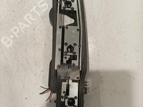 Used Lamp holder DACIA LOGAN MCV (KS_) 1.5 dCi (KS04) (88 hp) 28374786