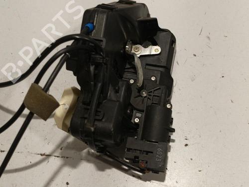 Rear left lock MERCEDES-BENZ CLS (C219) CLS 320 CDI (219.322) | BP22580381C100 