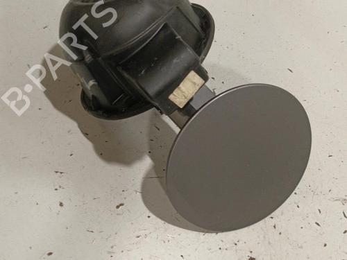 Fuel flap VW GOLF PLUS V (5M1, 521) 2.0 TDI | BP22576582C131 