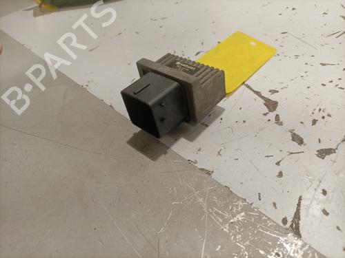 Used Electronic module Electronic module CITROËN BERLINGO / BERLINGO FIRST MPV (MF_, GJK_, GFK_) 2.0 HDI 90 (MFRHY) (90 hp) 22577603 22577603